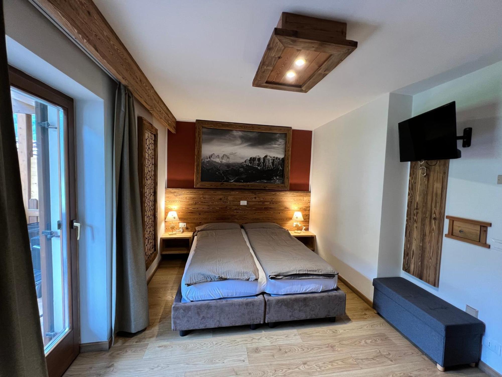 Garni Eden Bed And Breakfast Сорага Екстериор снимка